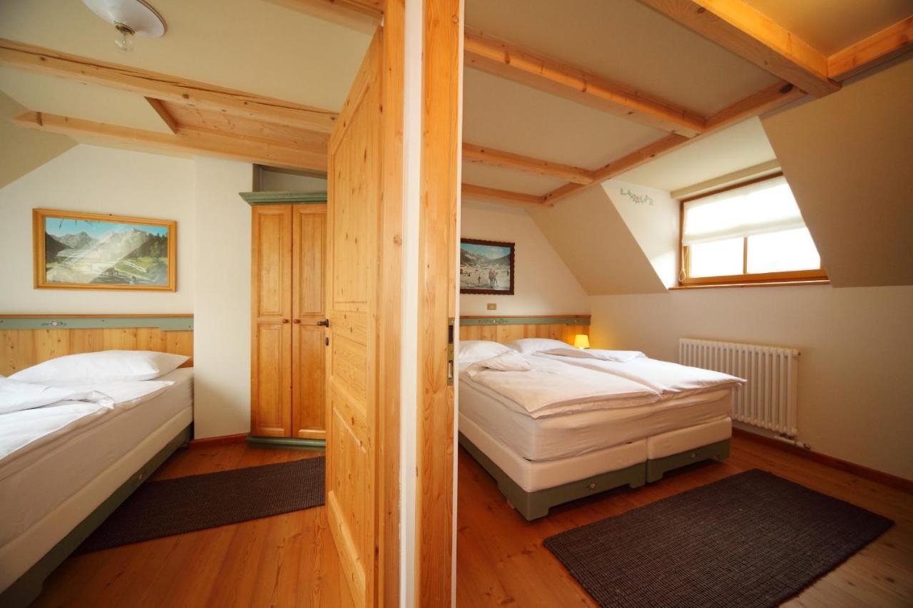 Kronau Chalet Resort Kranjska Gora Habitación foto